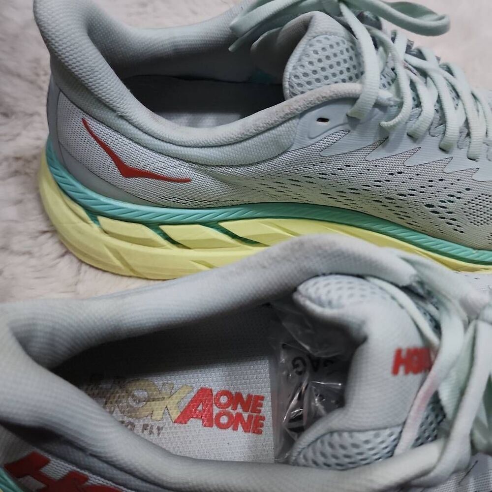 Hoka One One Clifton 7 running sneakersSize 11 Women's - Picture 6 of 7
